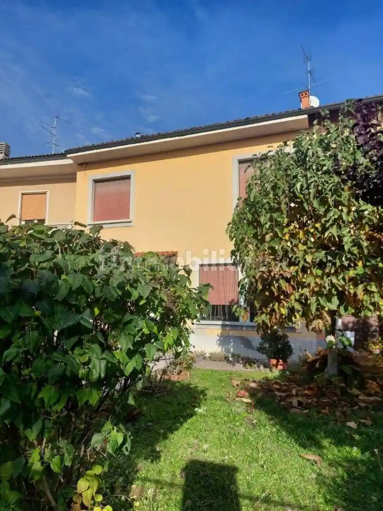 Casa indipendente in vendita a Sant'Angelo Lodigiano