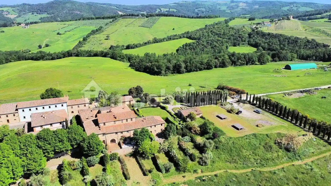 Appartamento in vendita a Volterra