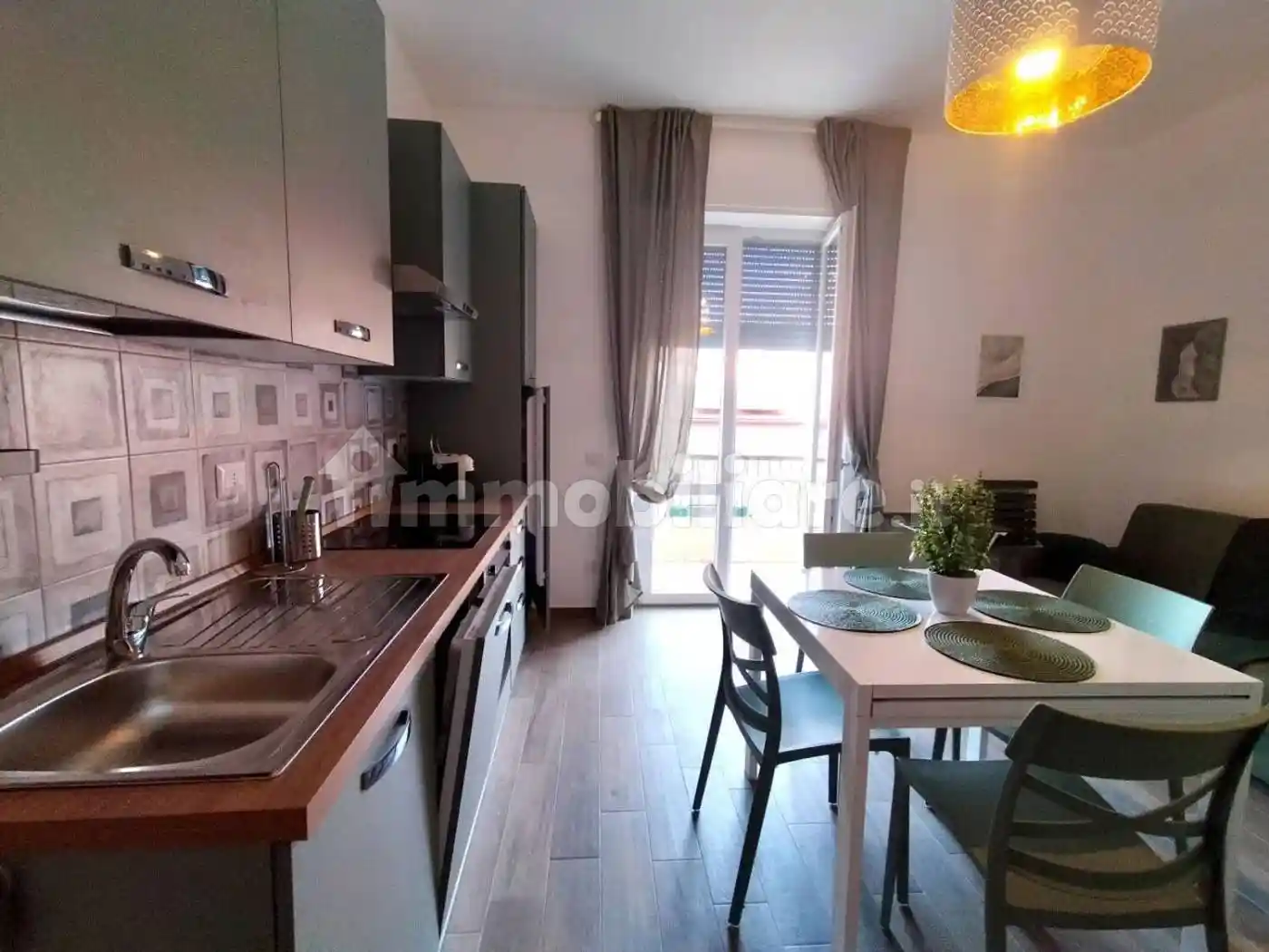 Trilocale via Giovanni Bovio, Centro, Follonica - foto 2