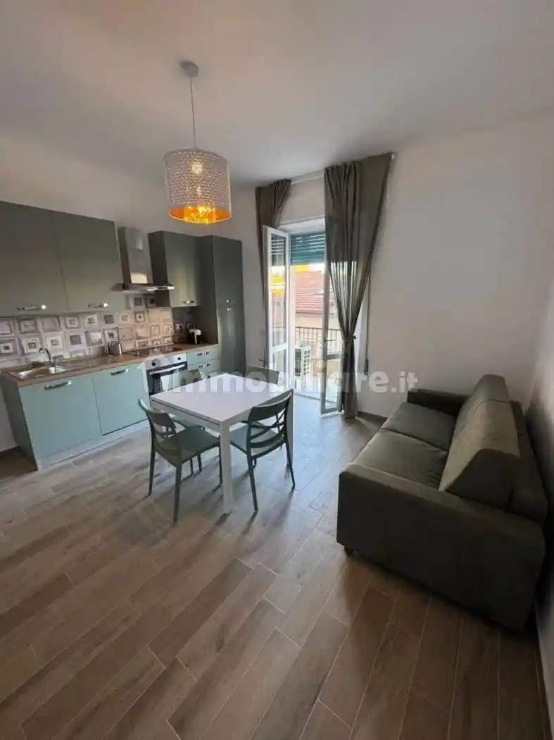 Trilocale via Giovanni Bovio, Centro, Follonica - foto 3