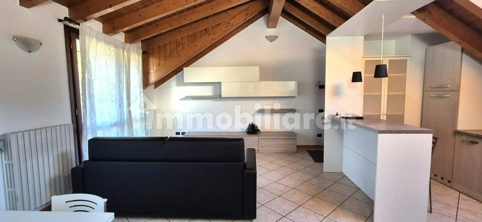 Attico - Mansarda in affitto a Valmadrera