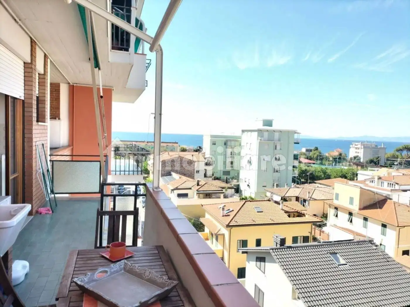 Trilocale buono stato, quinto piano, Zona Nuova, Pratoranieri, Follonica - foto 3