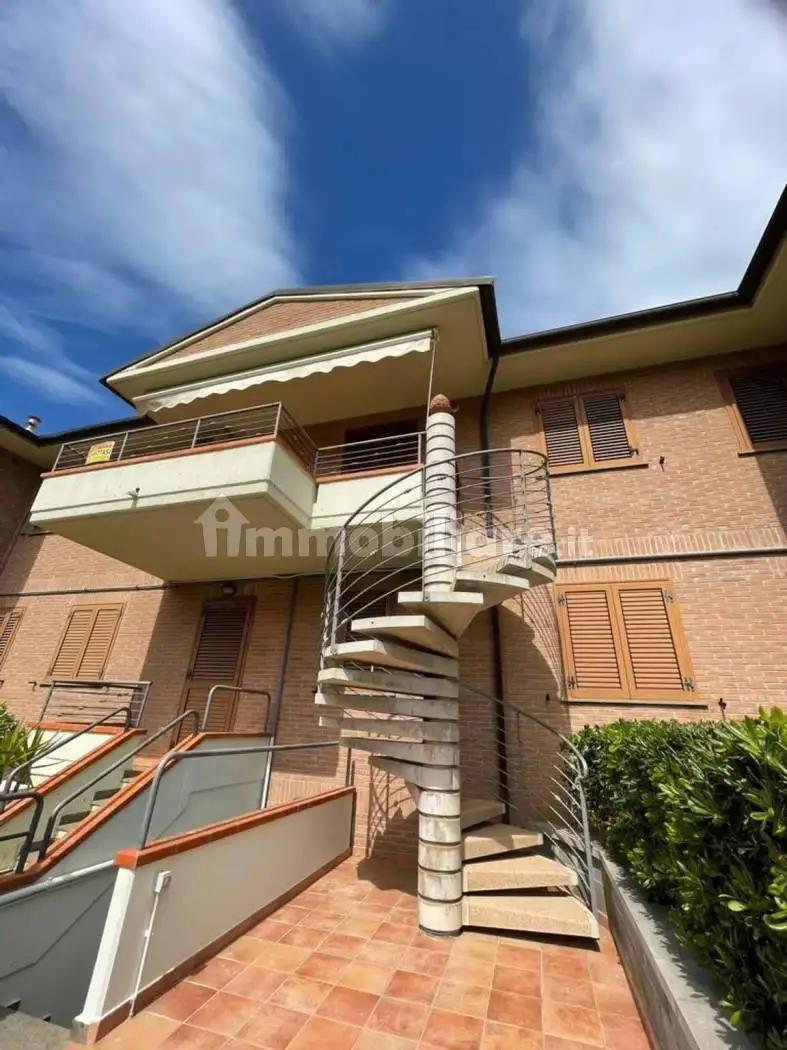 Bilocale via Litoranea, 179, Zona Nuova, Pratoranieri, Follonica - foto 2