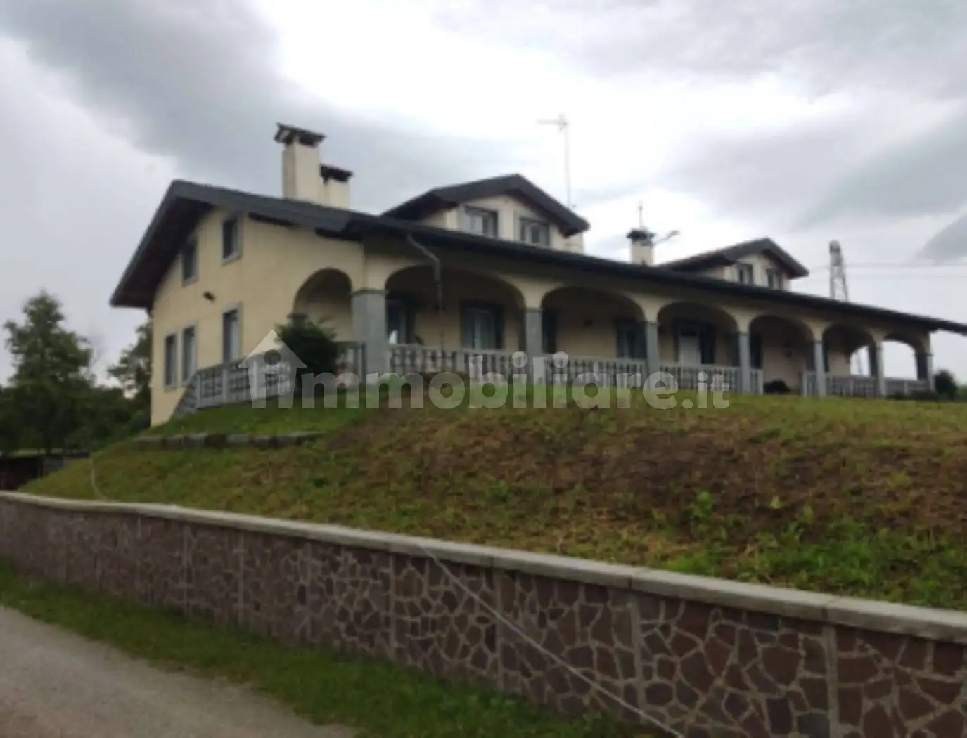 Villa - foto 2