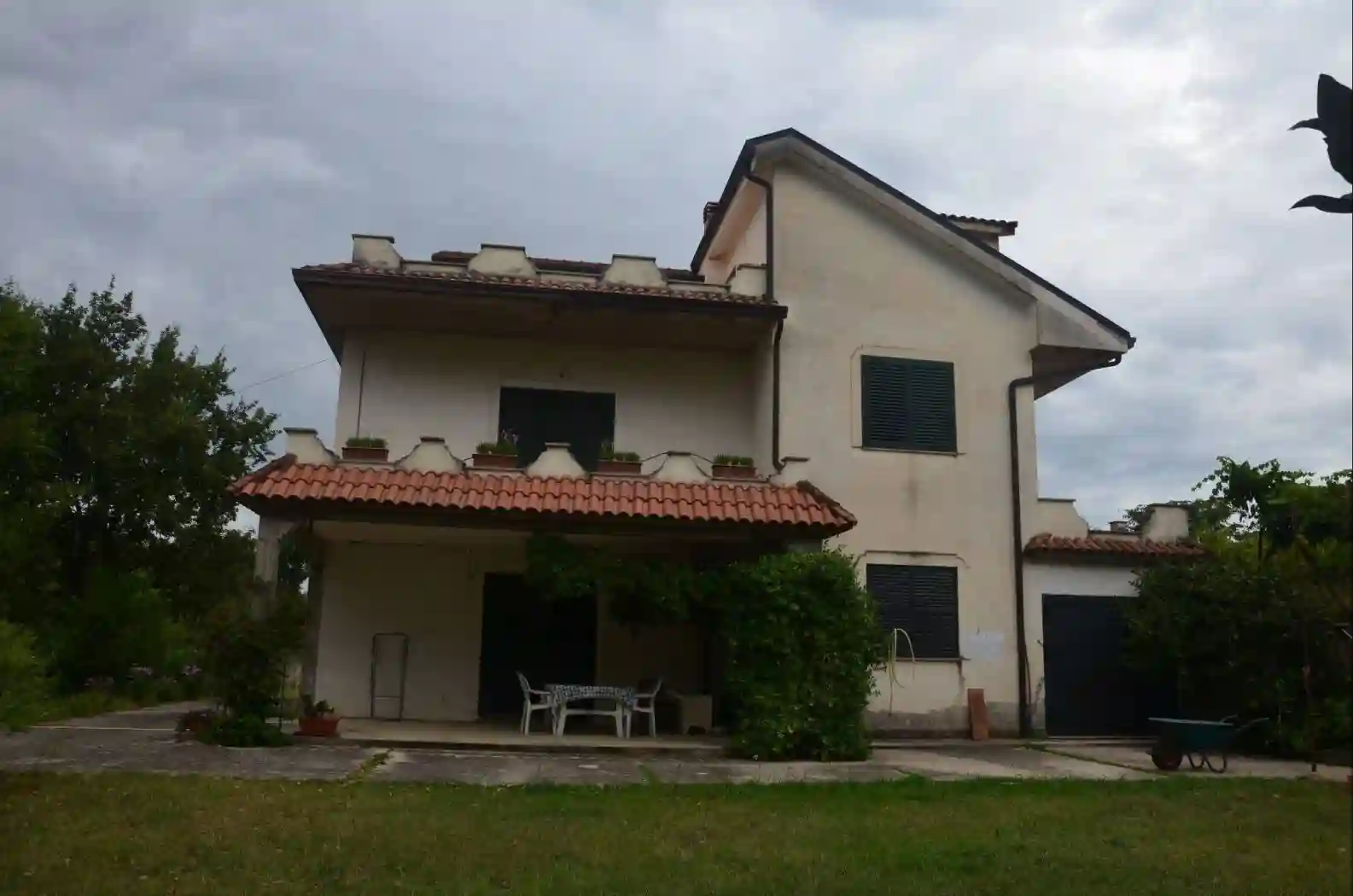 Villa - foto 2