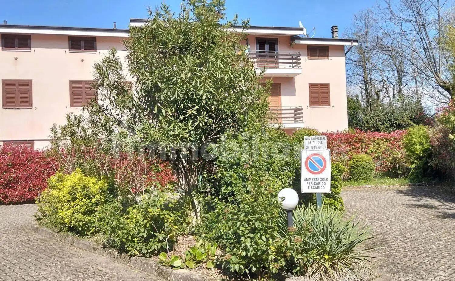 Appartamento in vendita a Carro