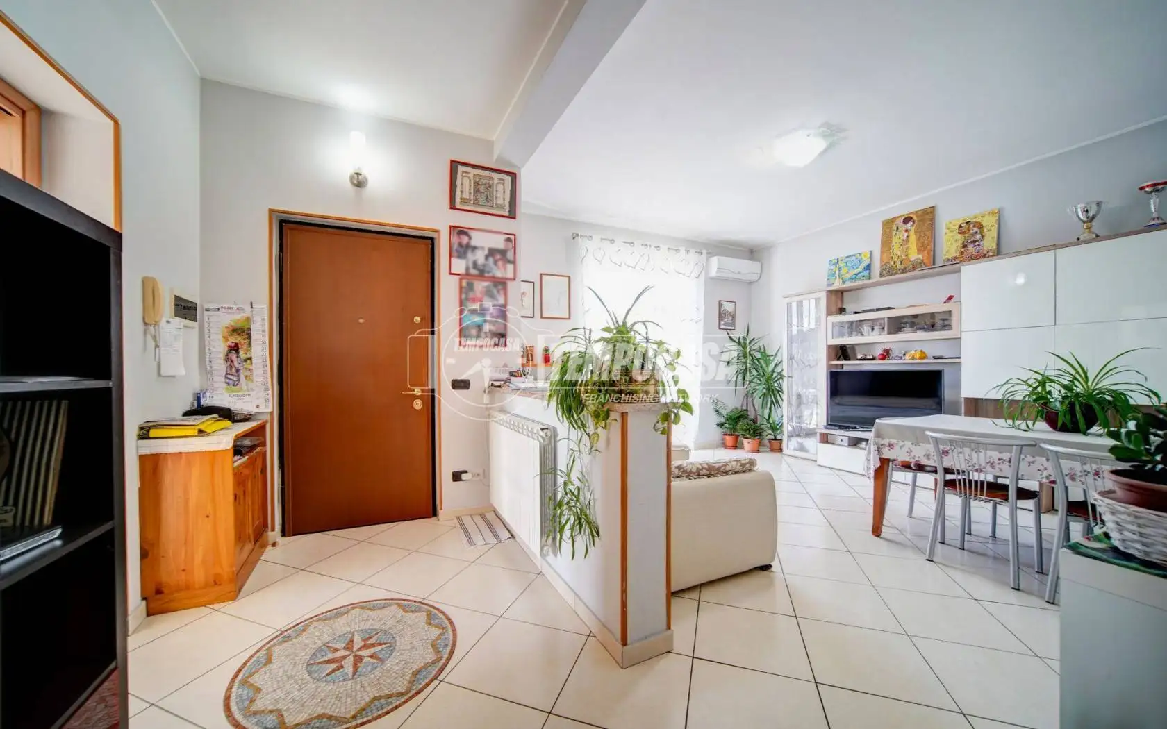 Villa bifamiliare via Benvenuto Cellini 9, Besnate - foto 5