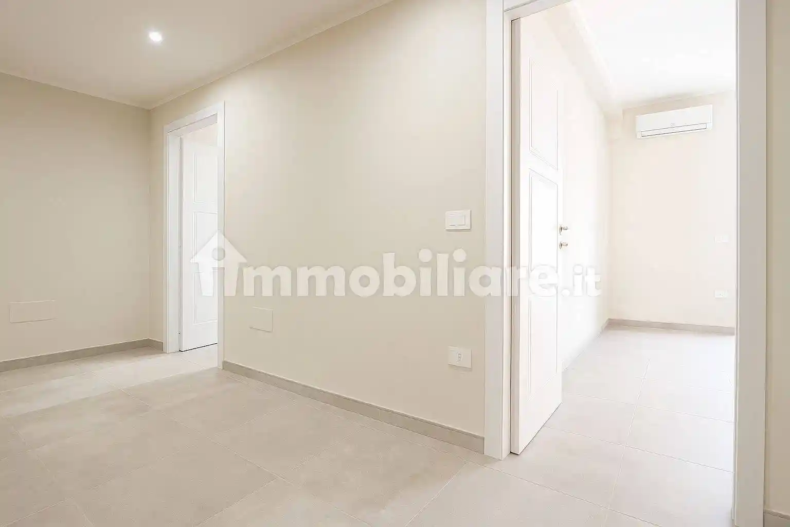 Quadrilocale via Campo Pisano 47, Is Mirrionis, Cagliari - foto 2