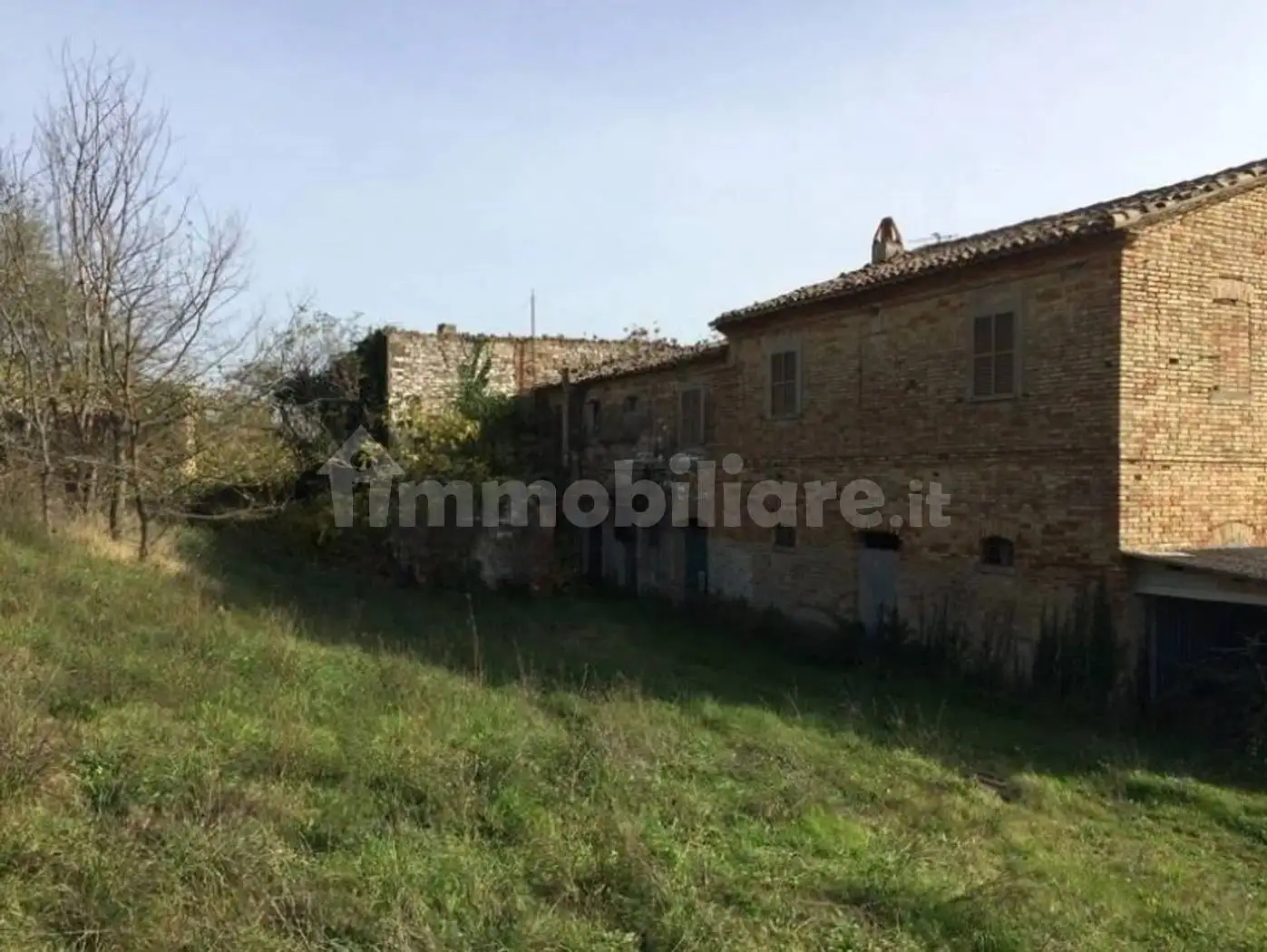 Rustico - Casale in vendita a Isola del Piano