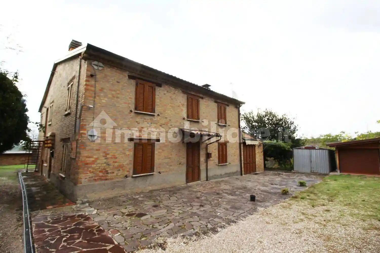 Rustico - Casale in vendita a Urbino