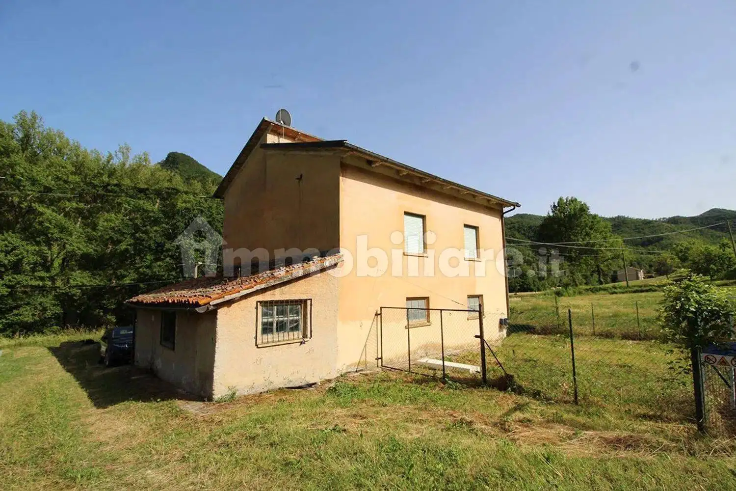 Cascina Strada Statale 73Bis, Borgo Pace - foto 2