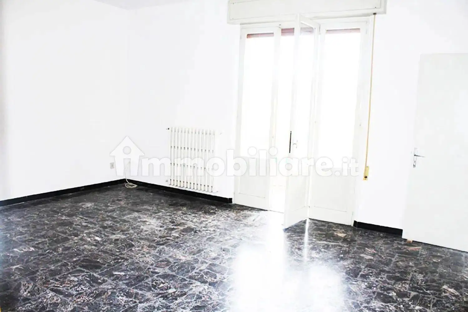 Trilocale piazza Del Pino, Centro, Borgo Pace - foto 3