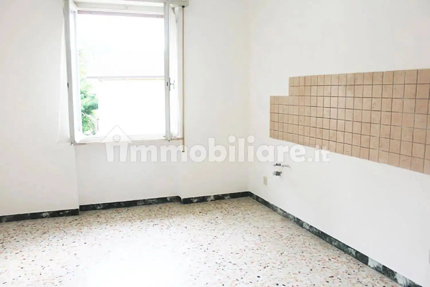 Trilocale piazza Del Pino, Centro, Borgo Pace - foto 4