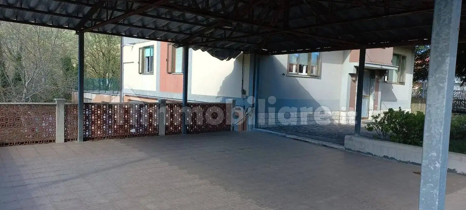 Appartamento in vendita a Acqualagna