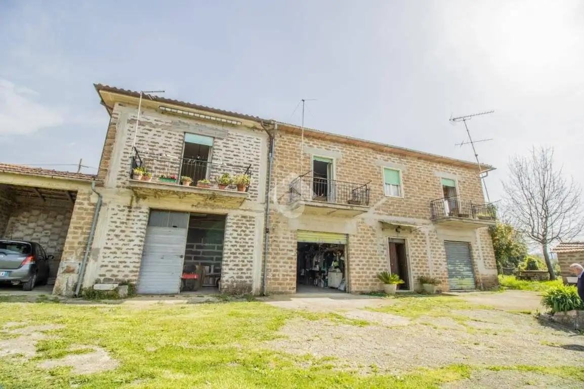 Casa indipendente in vendita a Torri in Sabina