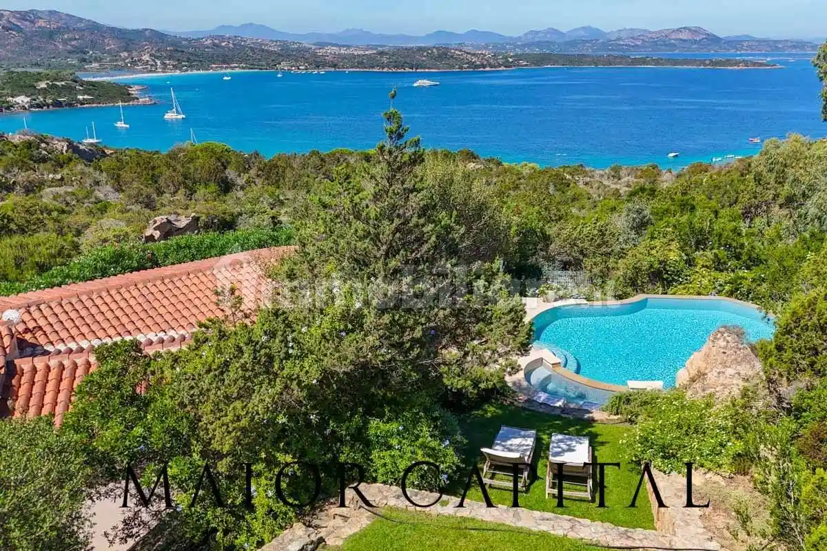 Villa in vendita a San Teodoro