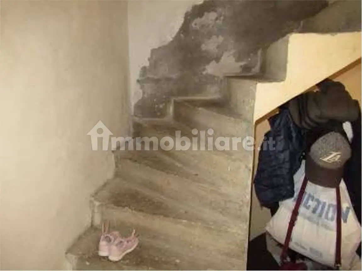 Casa indipendente all'asta via Cesare Battisti, 7, Calvignasco - foto 4