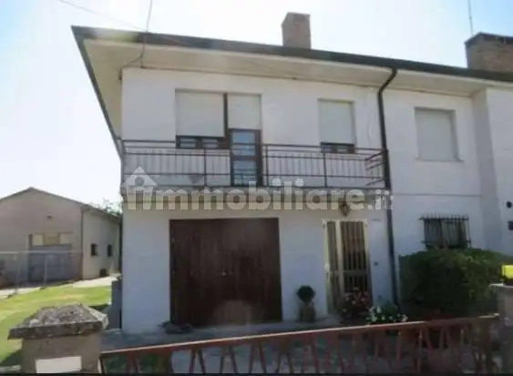 Casa indipendente in vendita a Fiesso Umbertiano