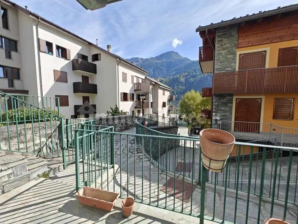 Bilocale via Ezio Vanoni 14, Centro, Chiesa in Valmalenco - foto 5