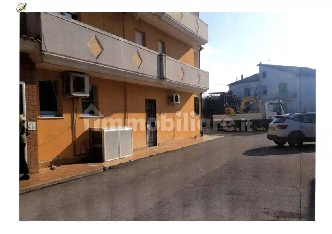 Appartamento all'asta piazza Mahatma Gandhi , 2, Alanno - foto 2