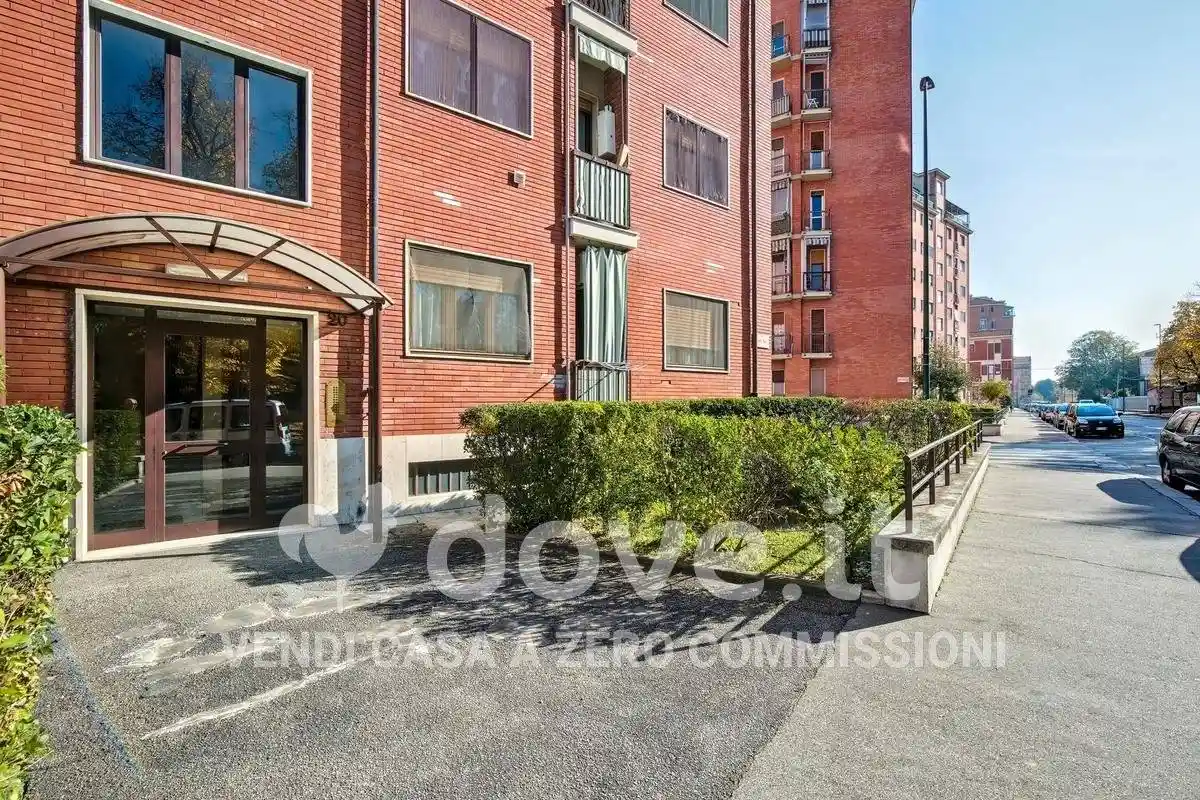 Quadrilocale via Andrea Paris 20, Barriera di Lanzo, Torino - foto 3