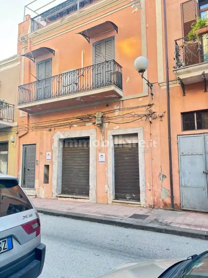 Appartamento in vendita a Giardini-Naxos