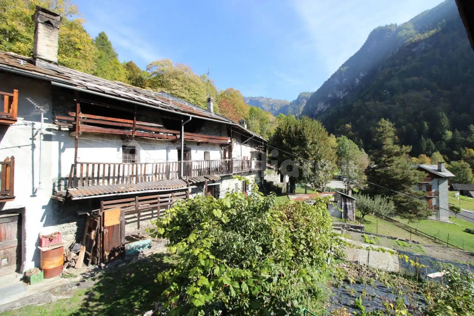 Casale frazione Fiernaz 48, Fiernaz, Antey-Saint-Andrè - foto 4