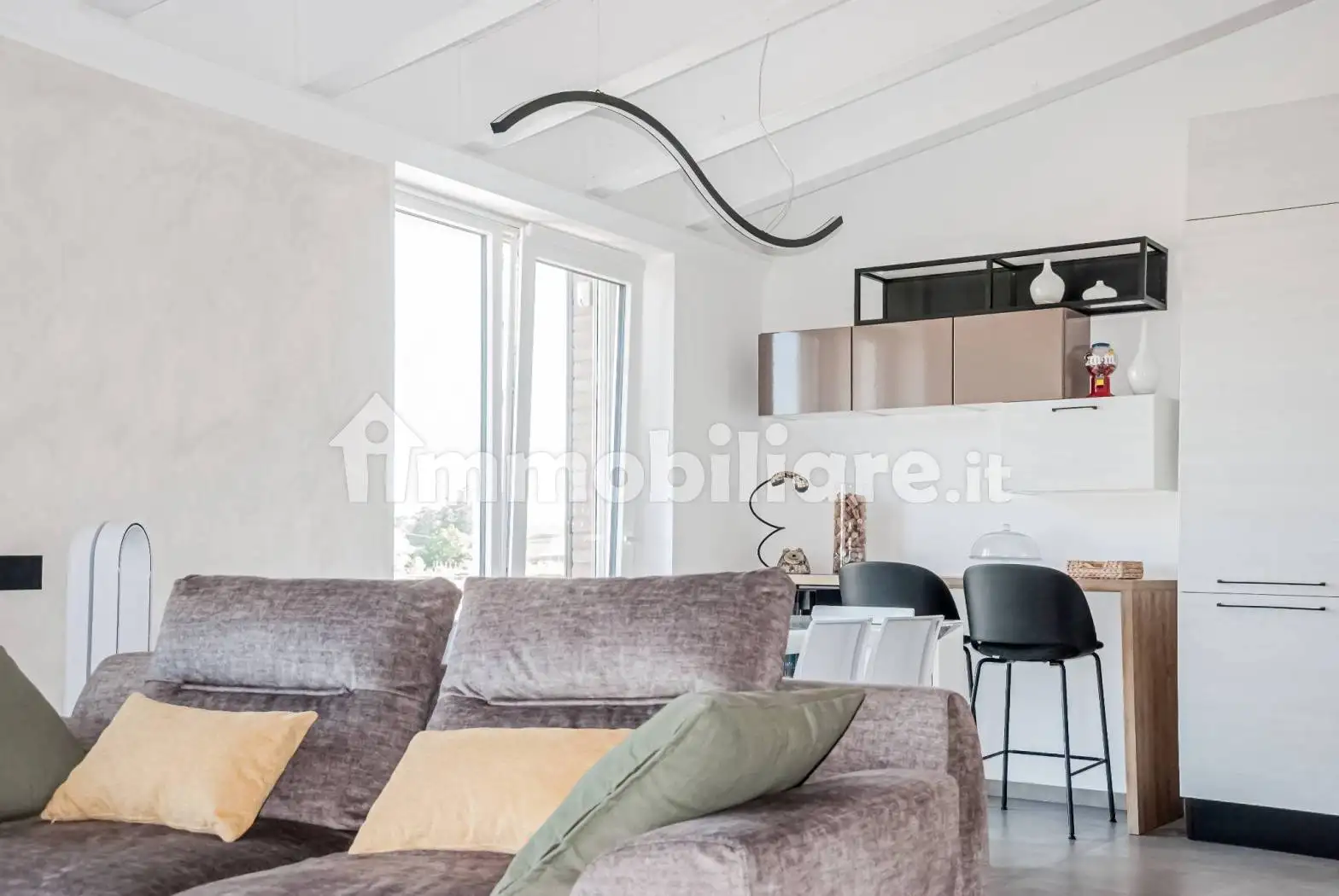 Villa in vendita a Montecosaro