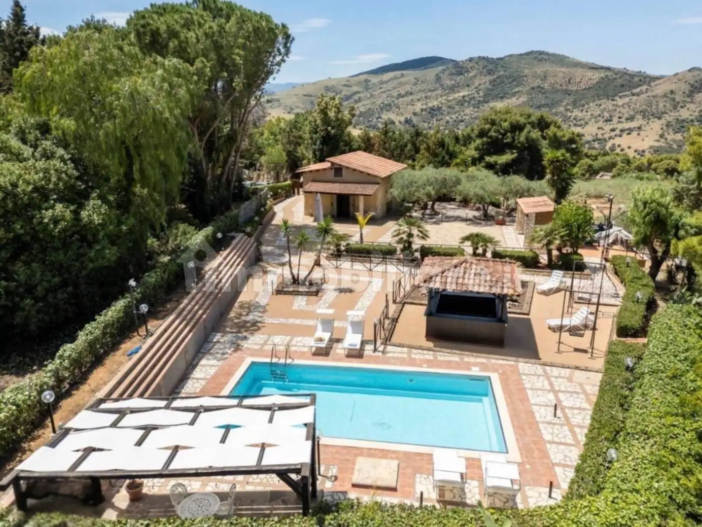 Villa in vendita a Ventimiglia di Sicilia