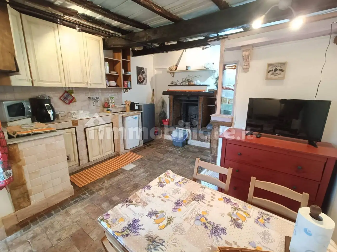 Appartamento in affitto a Caprarola