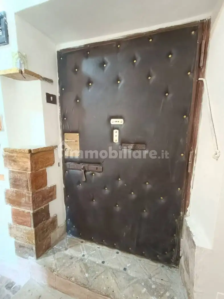 Monolocale via Camillo Benso di Cavour, Centro, Caprarola - foto 2