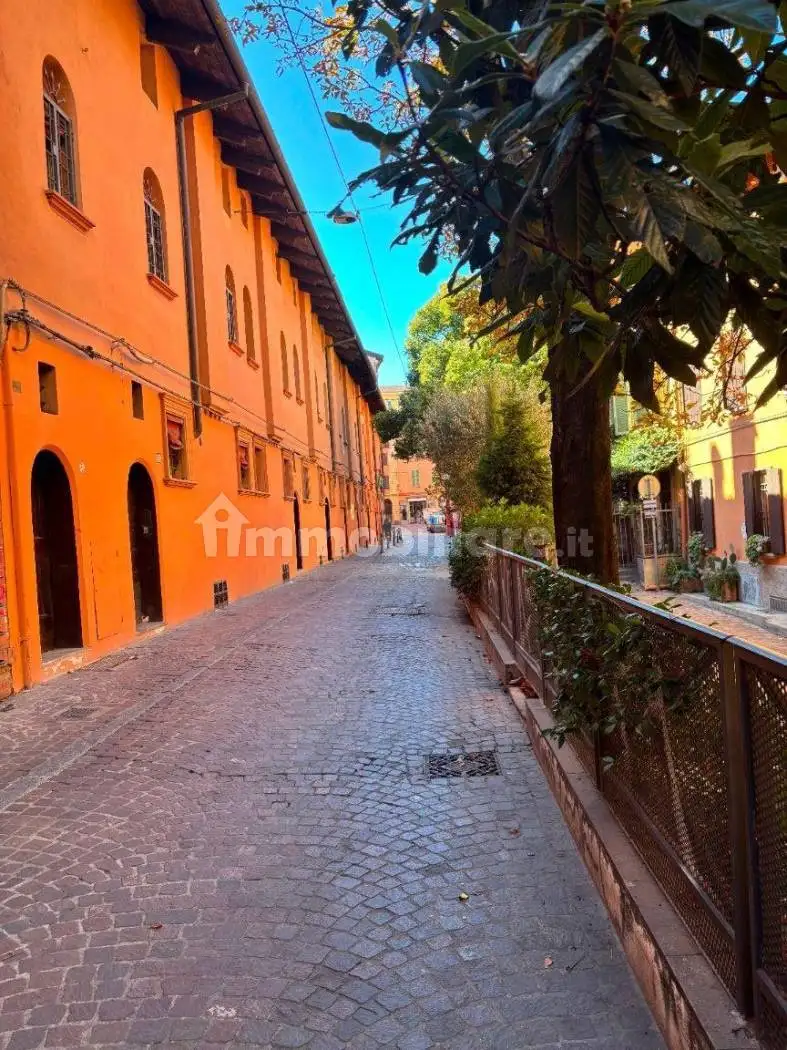 Appartamento in vendita a Bologna