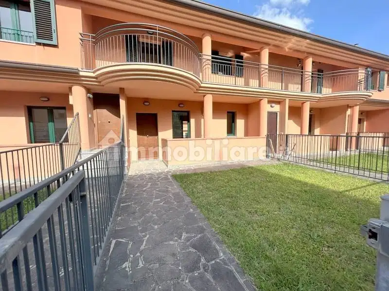 Appartamento in vendita a Montegridolfo