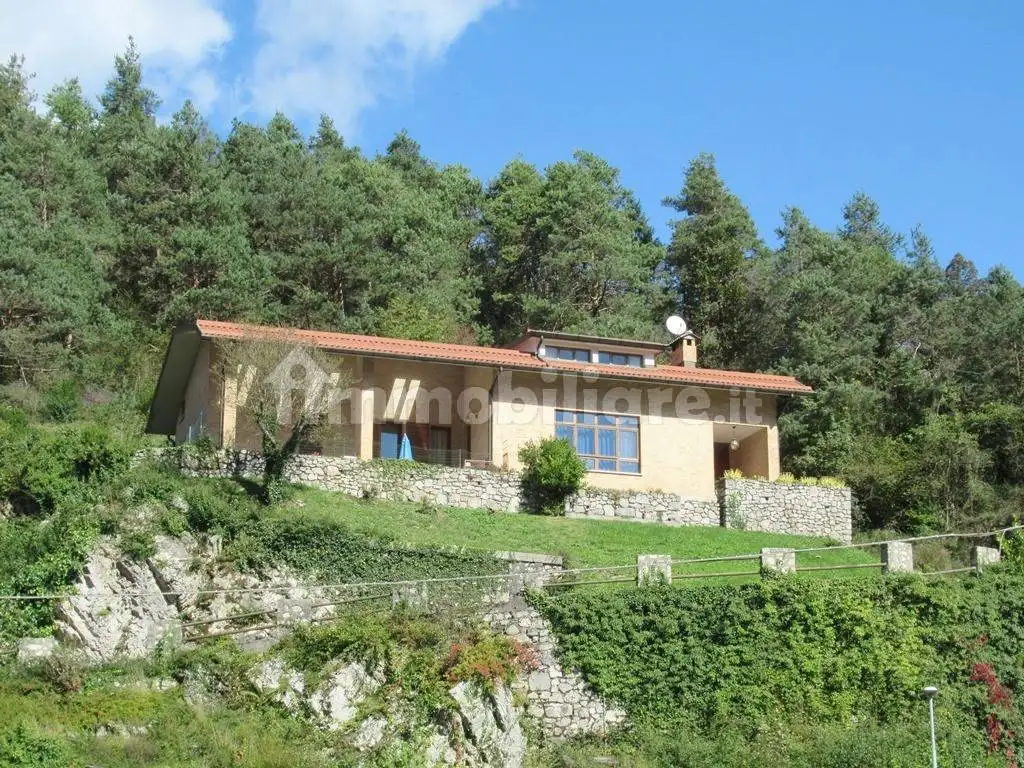 Villa in vendita a Cavazzo Carnico