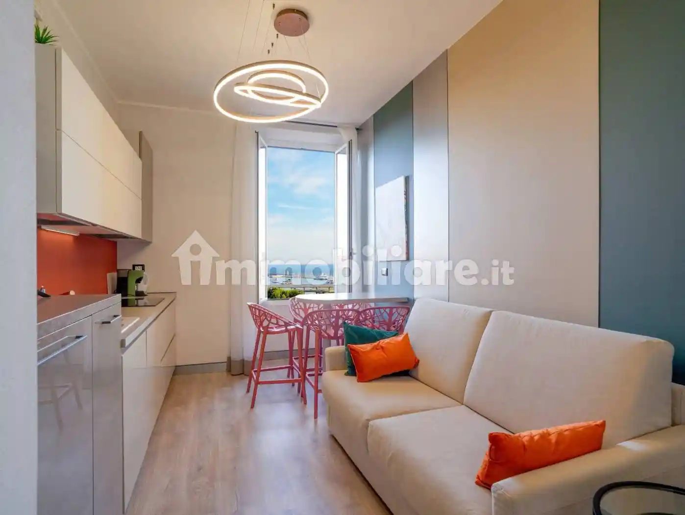 Appartamento in vendita a Imperia