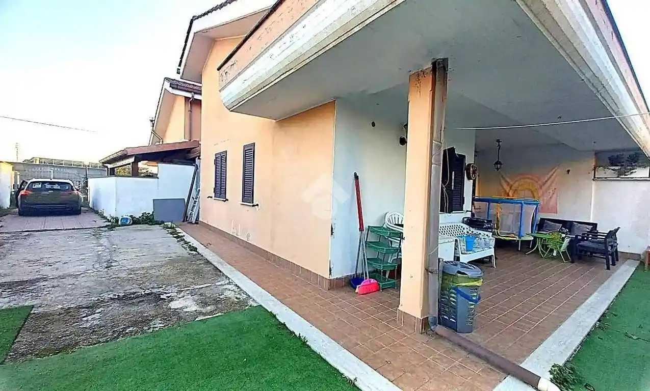 Villa in vendita a Ardea