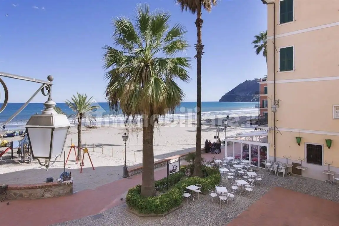 Appartamento in affitto a Laigueglia