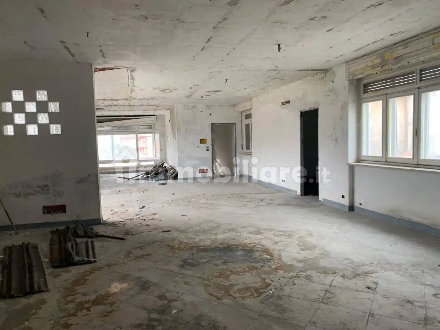 Palazzo - Edificio in Vendita - foto 5