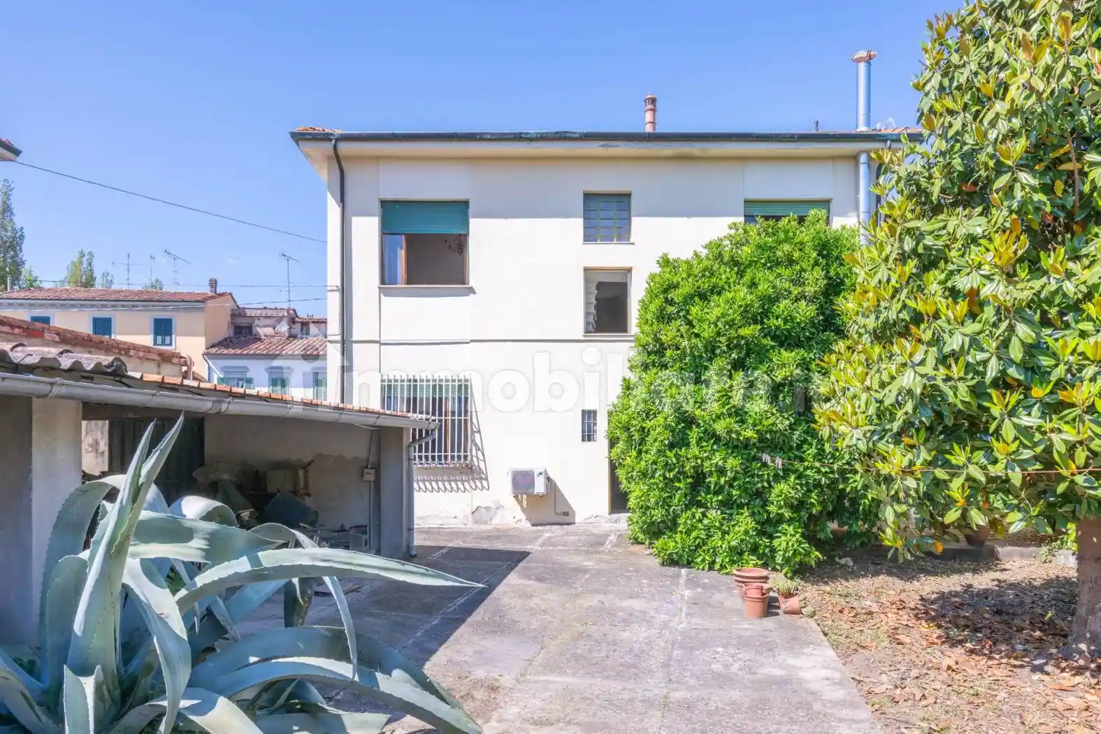 Villa in vendita a Cascina