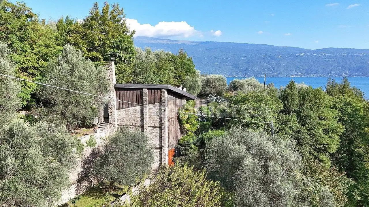 Villa in vendita a Gargnano