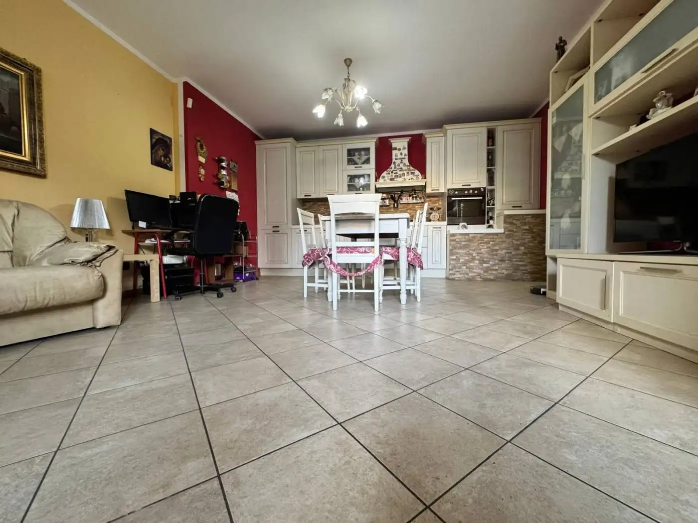 Appartamento in vendita a Cologne