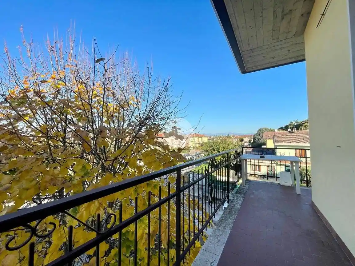 Appartamento in vendita a Castelnuovo del Garda