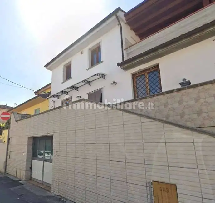 Casa indipendente in vendita a Capraia e Limite