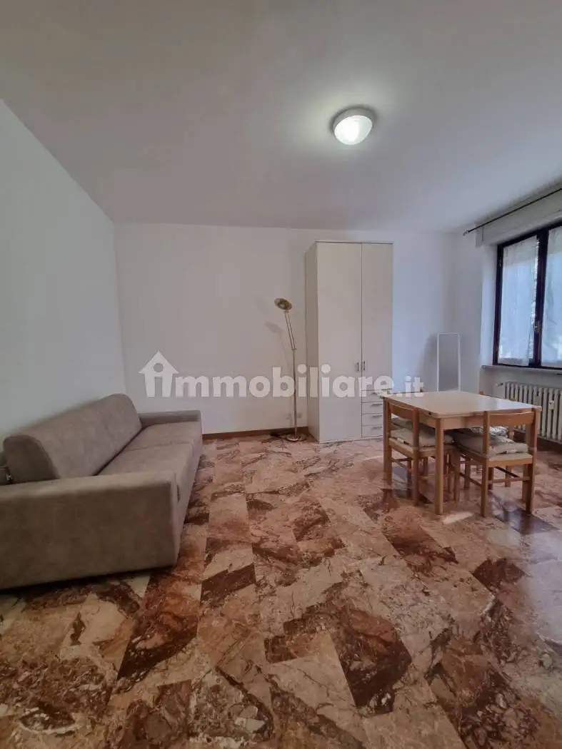 Appartamento in affitto a Varese