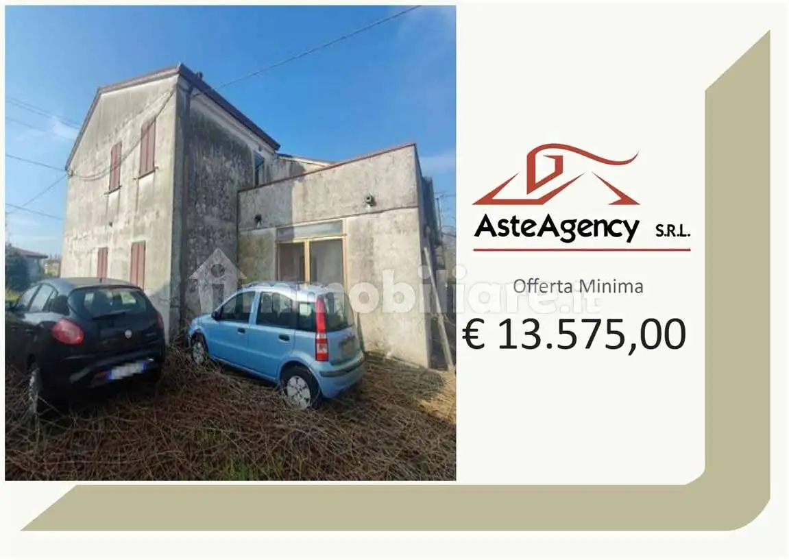 Casa indipendente in asta a Vescovana