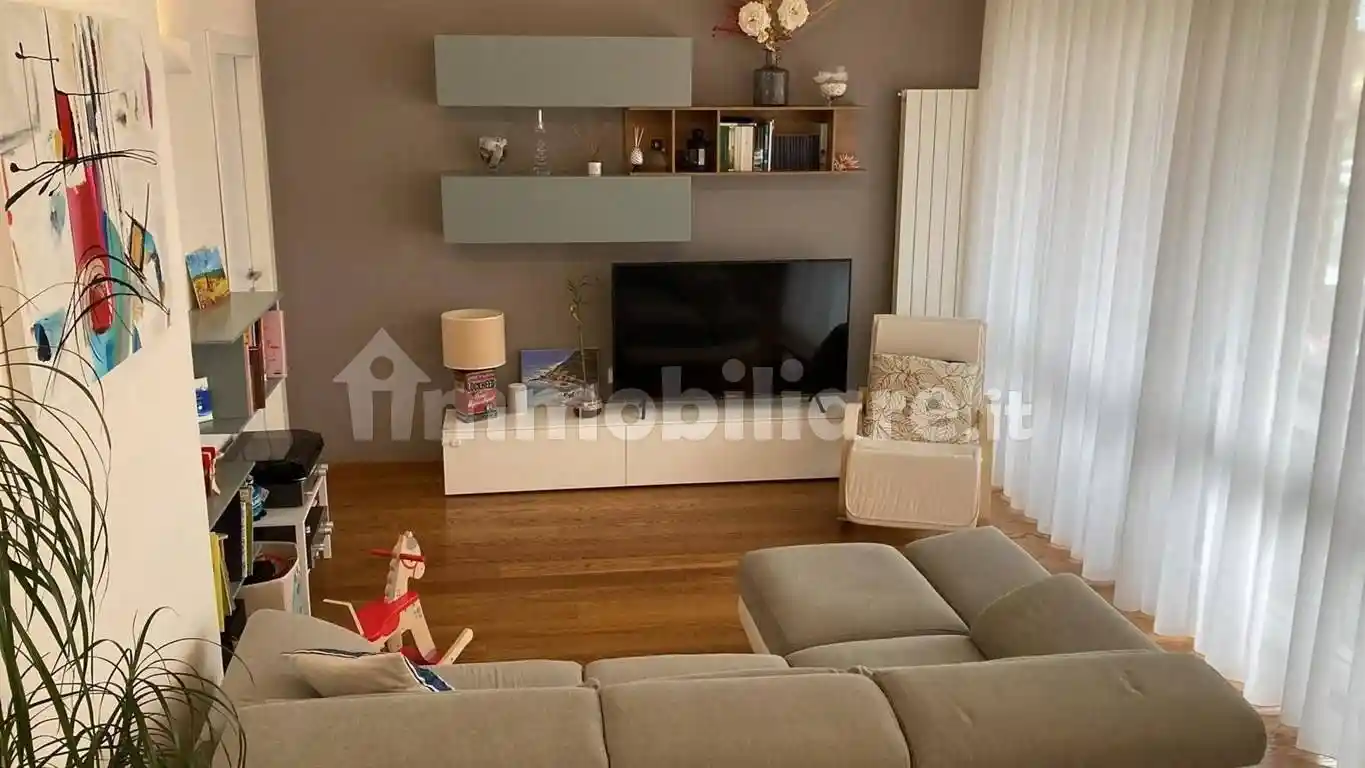 Appartamento ottimo stato, primo piano, Cappuccini, Siena - foto 2