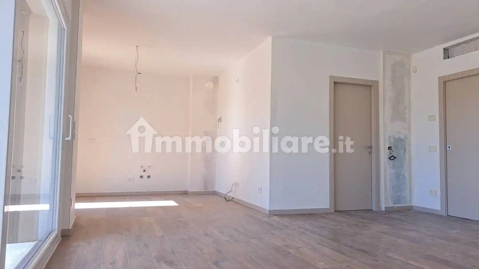 Villa a schiera via Brughiere, Beregazzo con Figliaro - foto 2