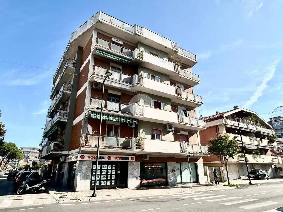 Quadrilocale via C. De Meis 4, Stadio - Lungomare Colombo, Pescara - foto 2