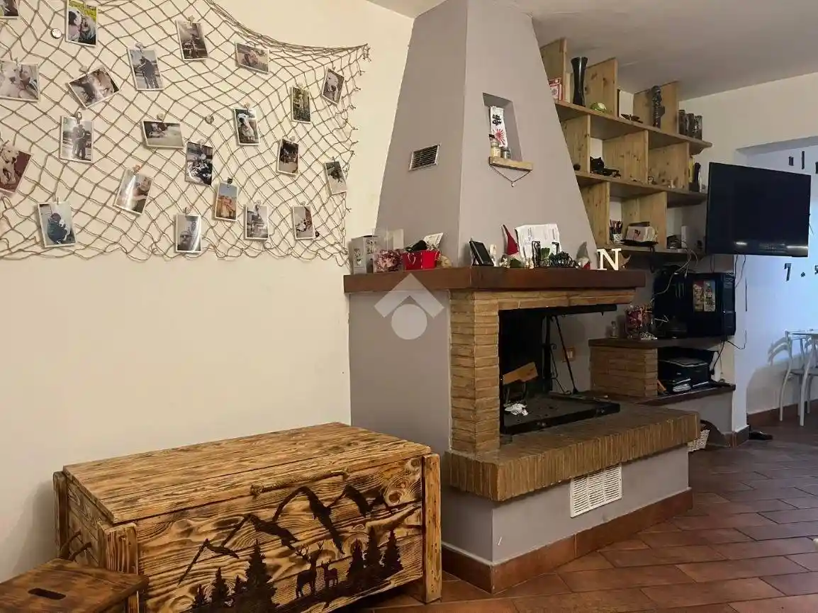 Casa indipendente in vendita a Amelia