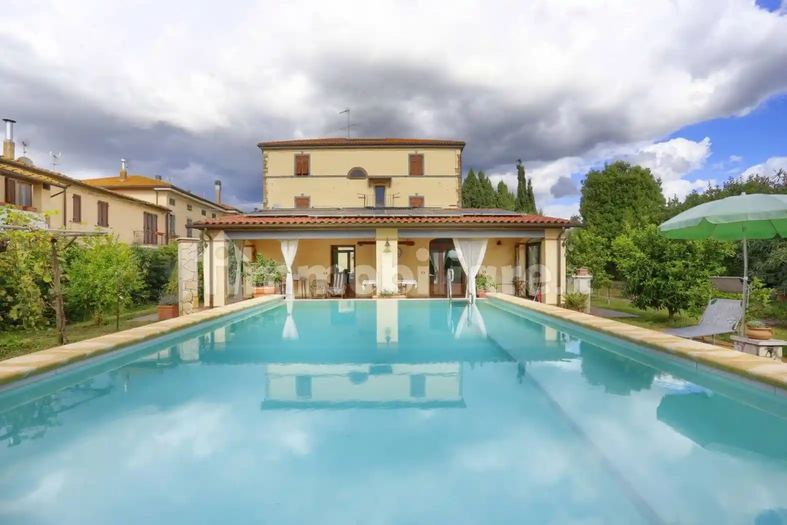 Villa in vendita a Castagneto Carducci